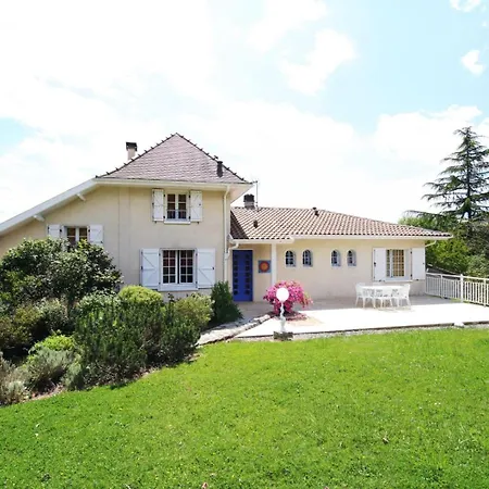 Trescoigt Holiday home L'Hopital-d'Orion
